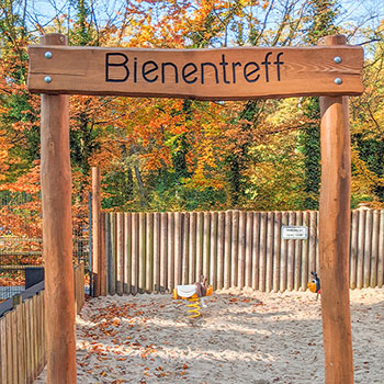 Der Bienentreff lädt vor allem die kleinen Kitz zum Spaß haben ein